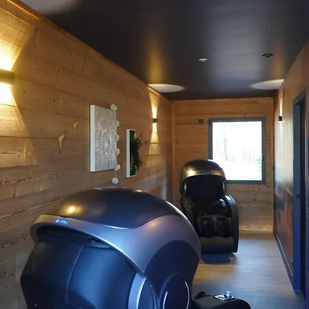 Hébergement de vacances Luxe Au Golf Avec Bain à Remous, Piscine, Salles De Sport Et Bien-être, Jeux Pour Tous âges - Fr-1-582-371 Le Chambon-sur-Lignon