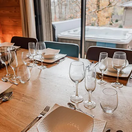 Luxe Au Golf Avec Bain à Remous, Piscine, Salles De Sport Et Bien-être, Jeux Pour Tous âges - Fr-1-582-371 Hébergement de vacances Le Chambon-sur-Lignon