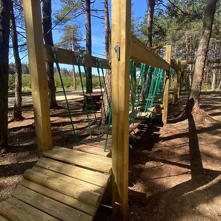 Luxe Au Golf Avec Bain A Remous, Piscine, Salles De Sport Et Bien-etre, Jeux Pour Tous Ages - Fr-1-582-371