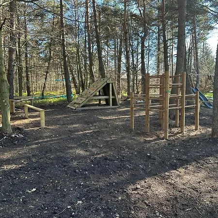 Country house Luxe Au Golf Avec Bain A Remous, Piscine, Salles De Sport Et Bien-etre, Jeux Pour Tous Ages *
